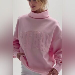 The BAR CHARLES HIGHEST NECK HERITAGE SWEATSHIRT PINK